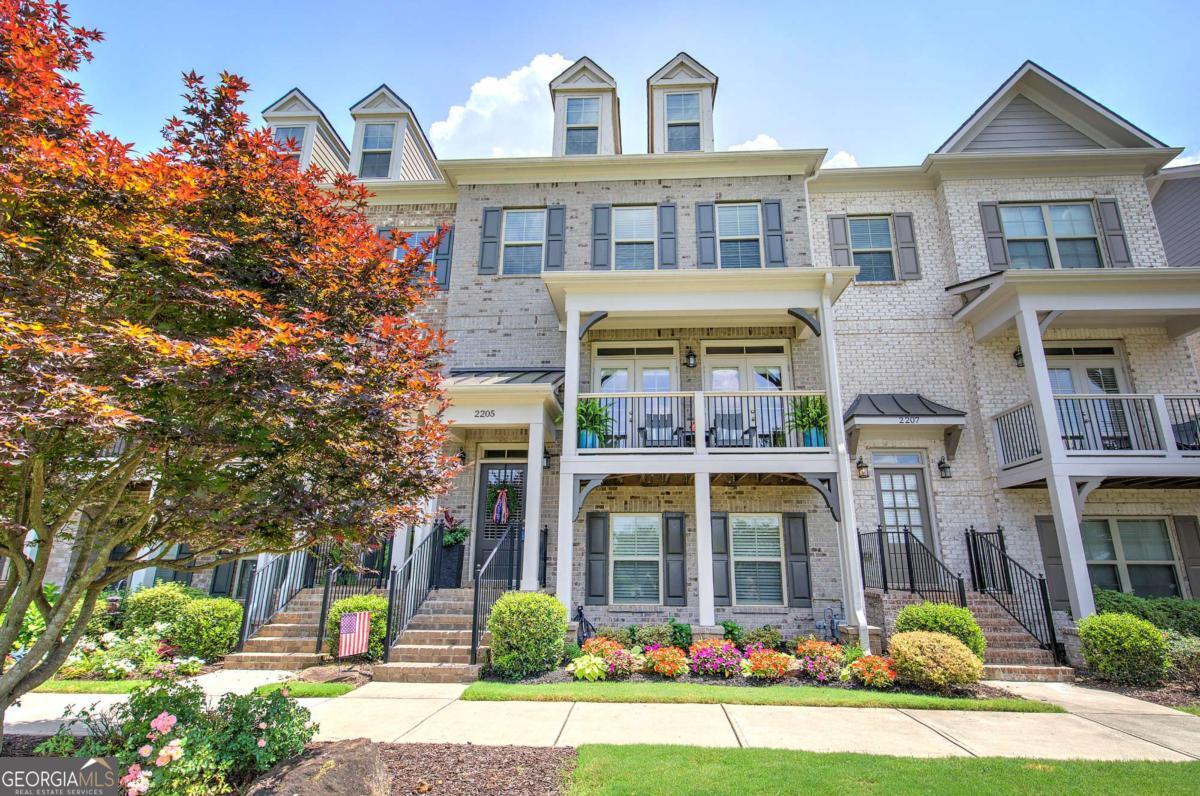 2205 Fullers Aly — photo