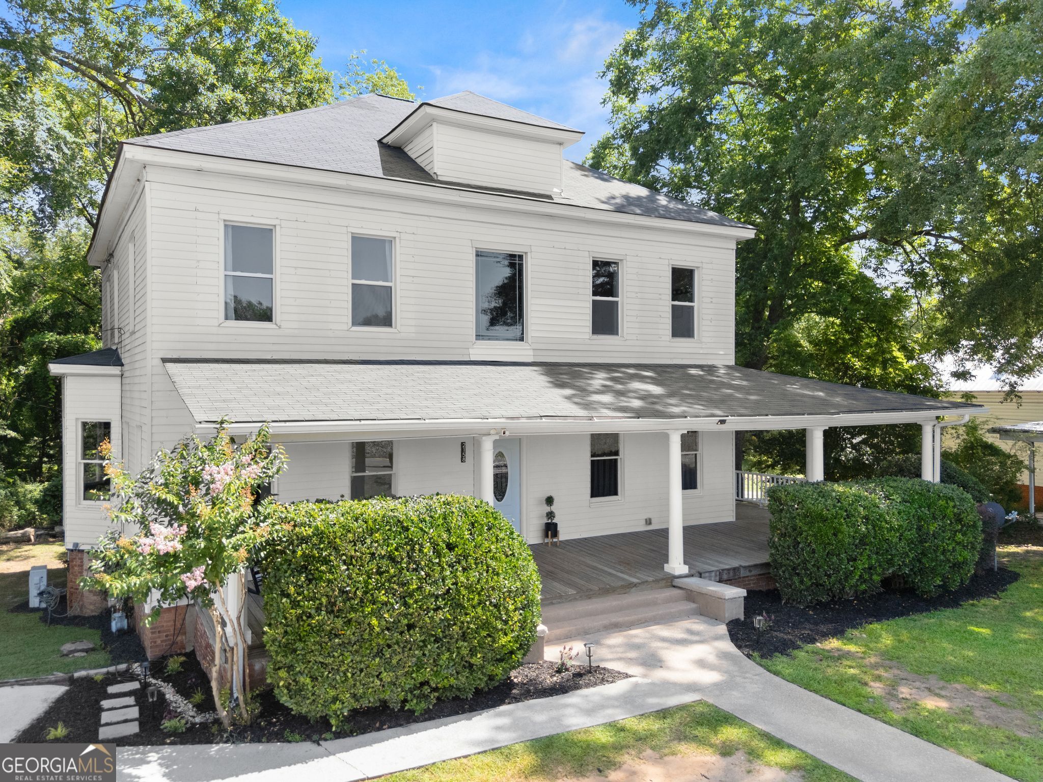 2158 N Broad St — photo