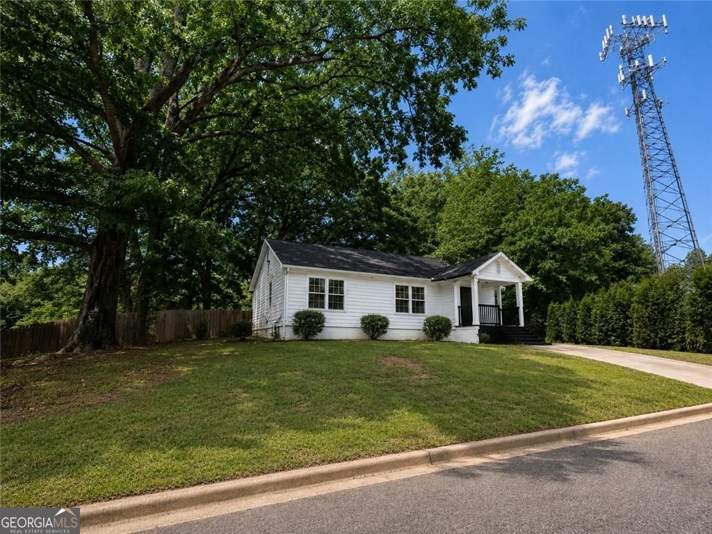2131 Pryor Road SW, Atlanta, GA 30315 — photo 2