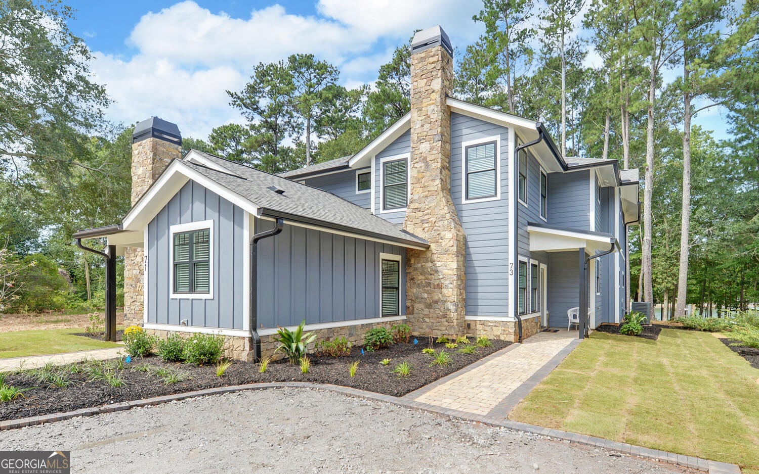 73 Woodlake Crt — photo