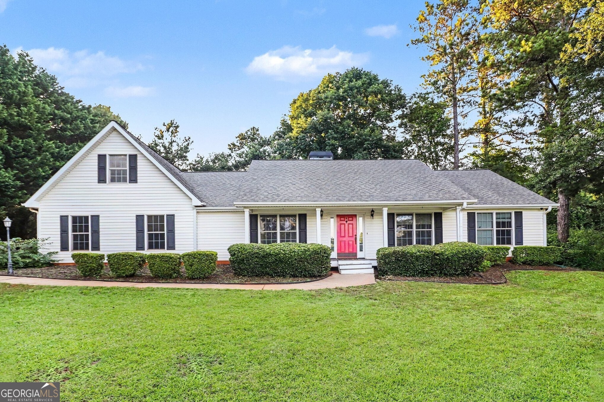 84 Hidden Lakes Ct — photo