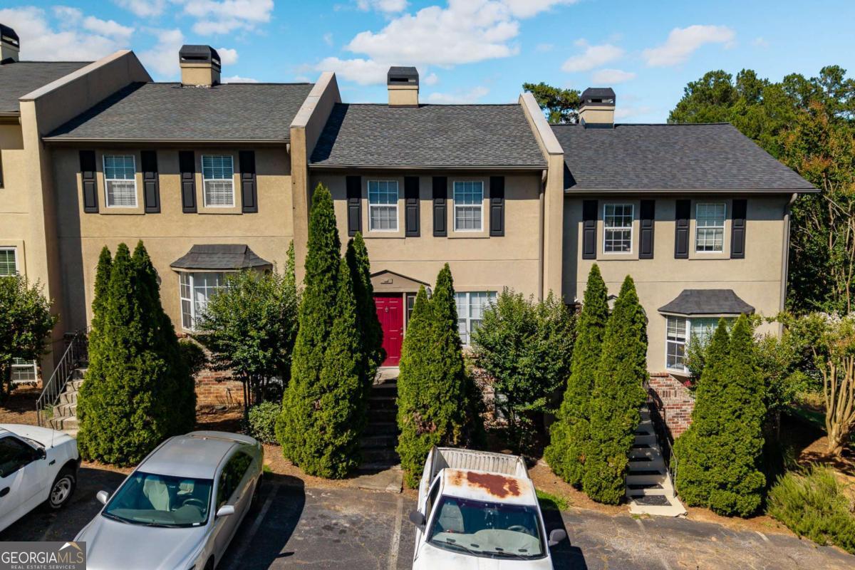104 Tamara Ct — photo