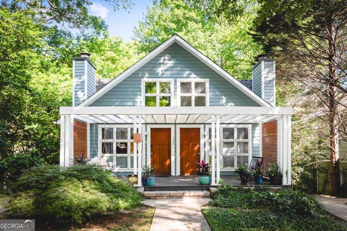 452 Sinclair Ave NE — photo