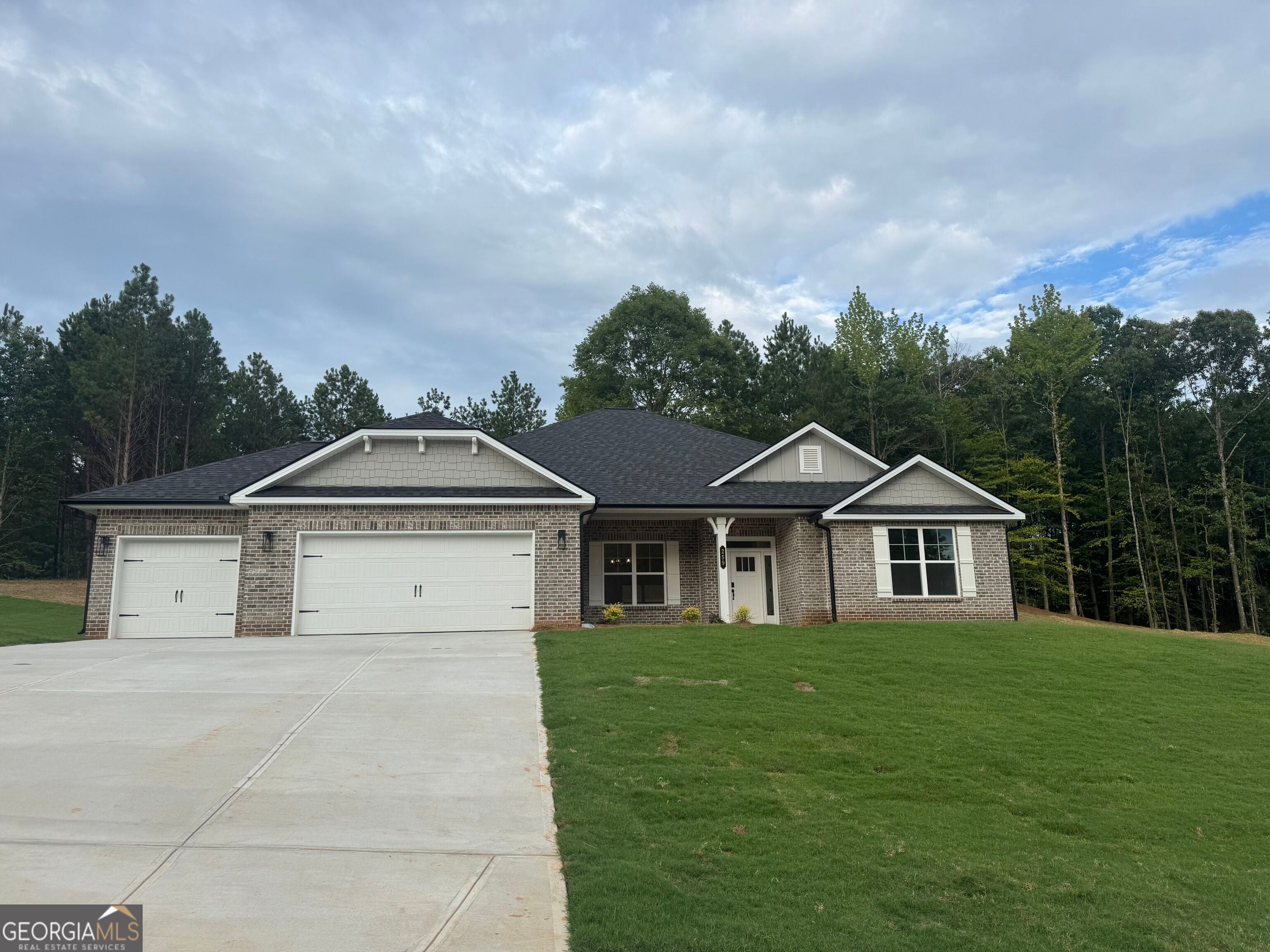 259 Blackberry Ct — photo