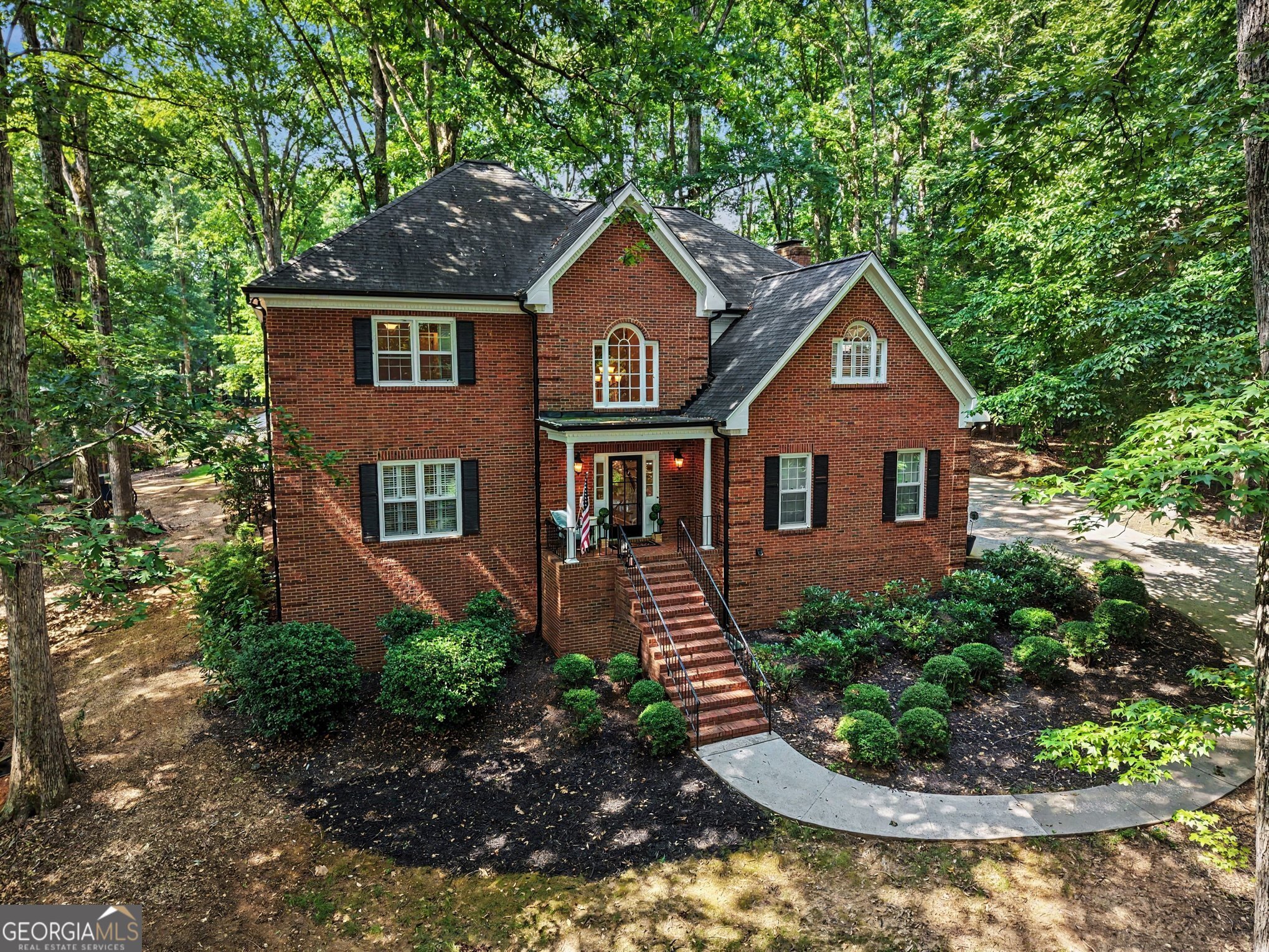 615 River Bottom Rd — photo