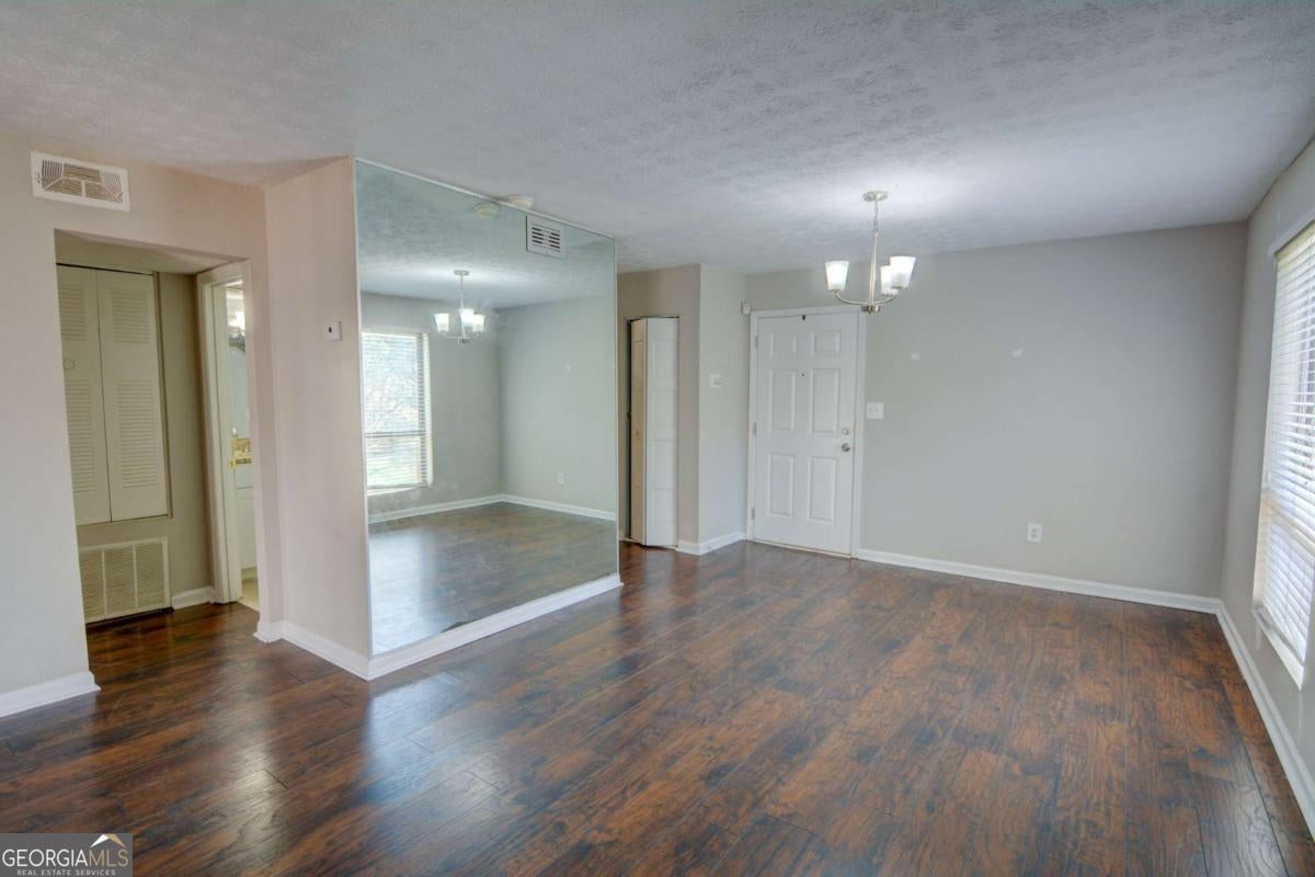 6241 Overlook Rd 6241 — photo