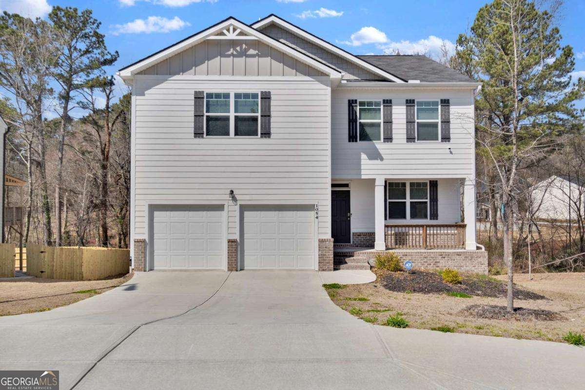 1054 Mackets Ct SE — photo