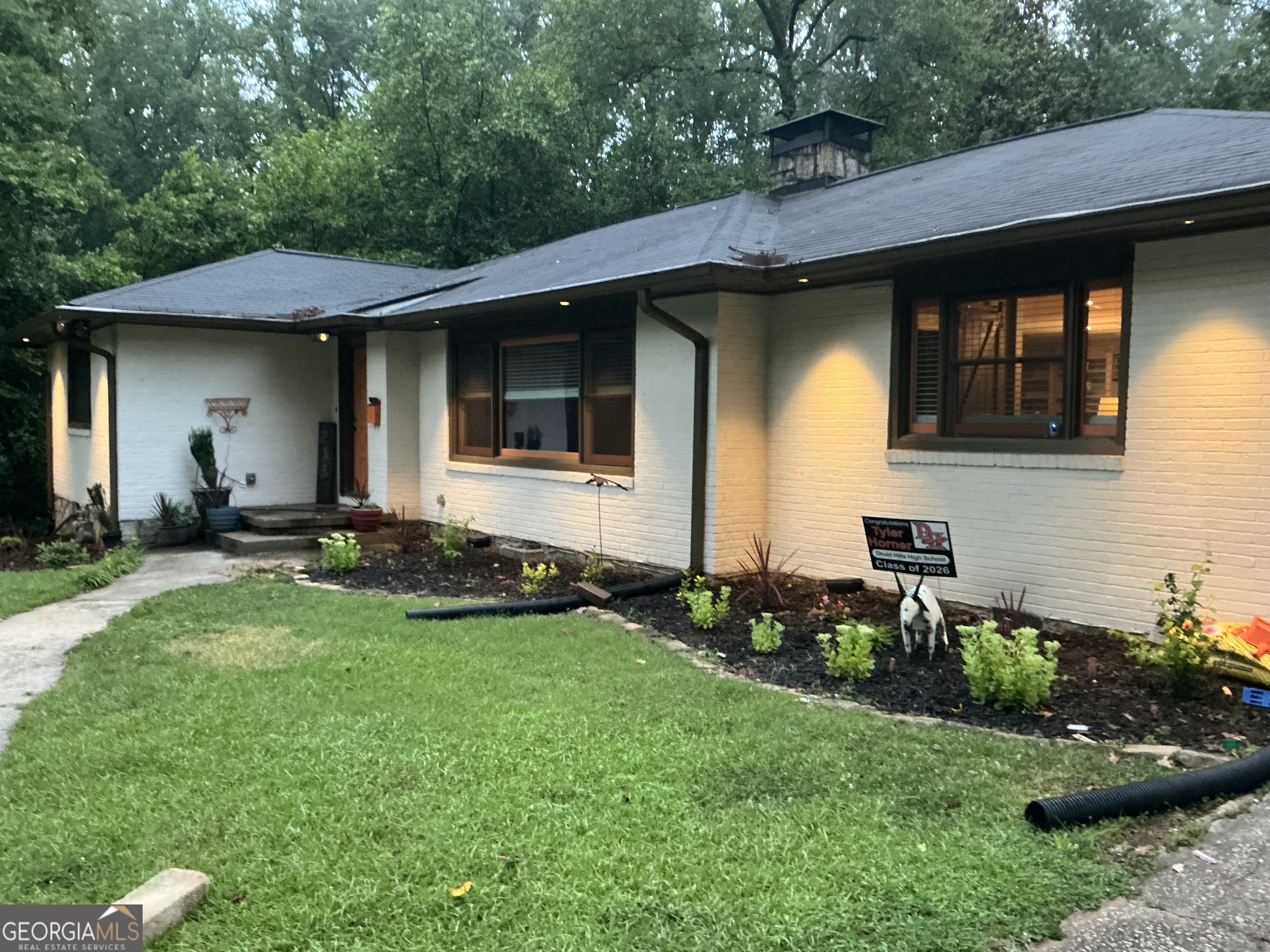 2193 W Ponce De Leon Ave — photo
