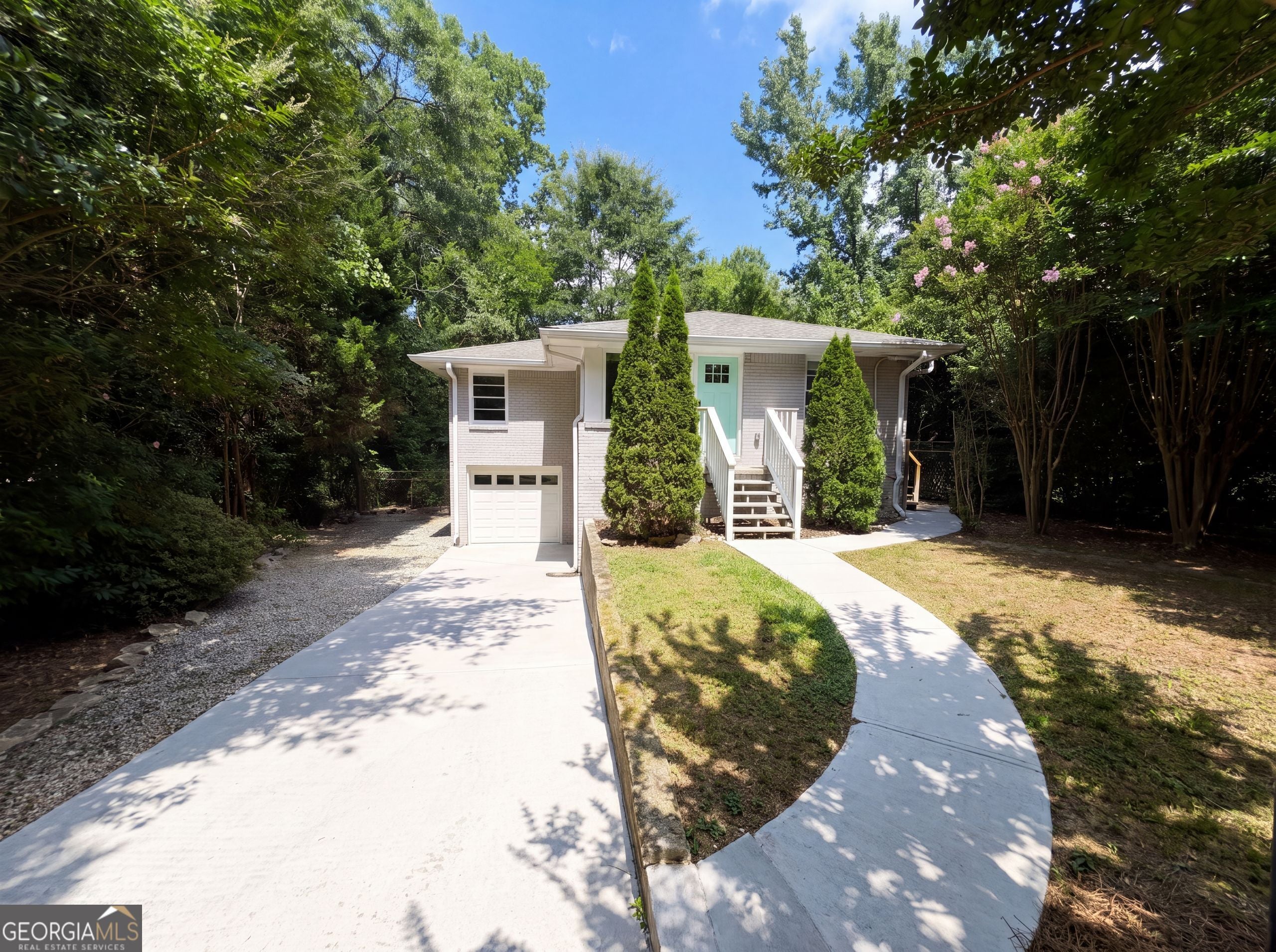 2336 Nesbitt Dr NE — photo