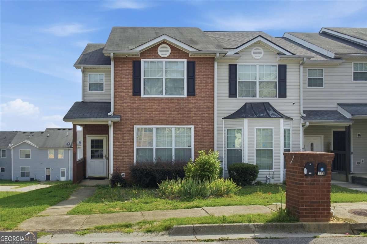 117 Hawkeye Ln NW Ga30 — photo