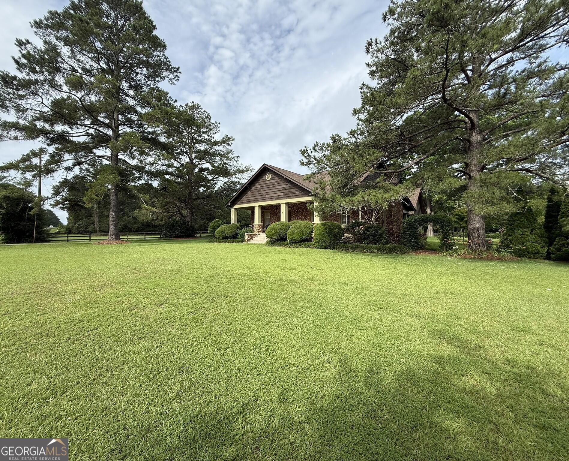 2101 Elko Rd — photo
