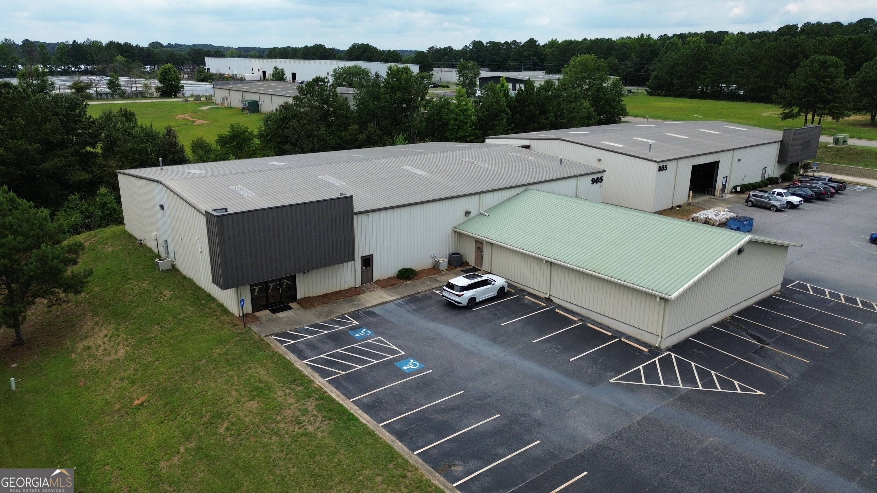 965 Patrick Industrial Ct — photo