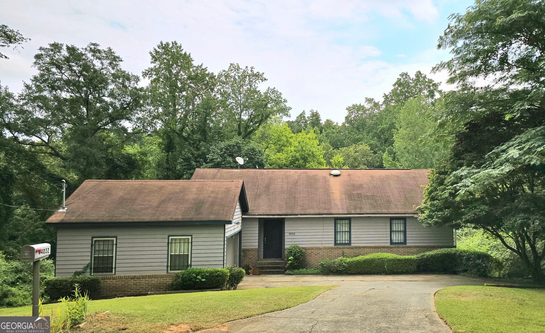 4032 Winding Way Ct — photo