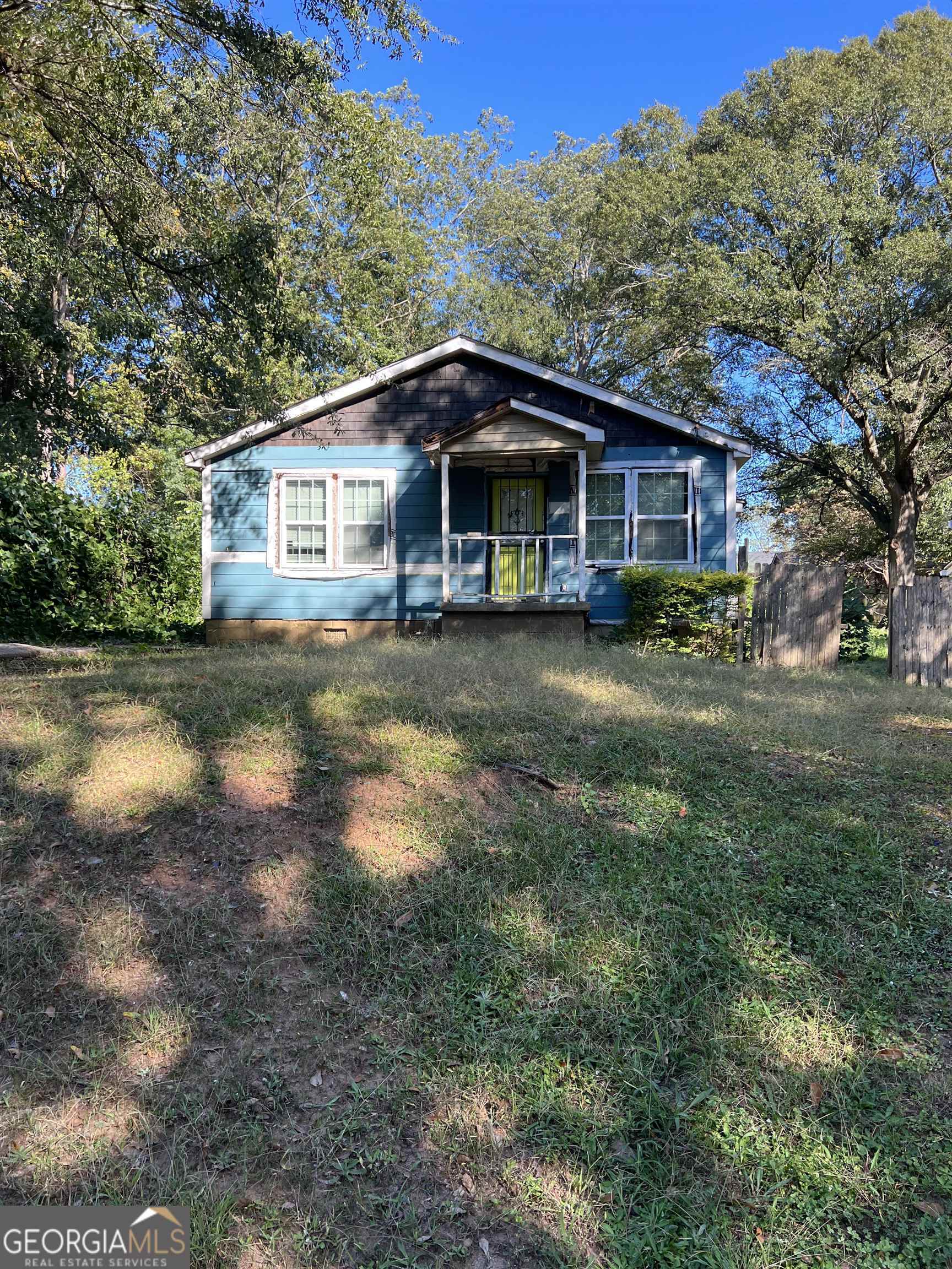 1150 Mayland Cir SW — photo