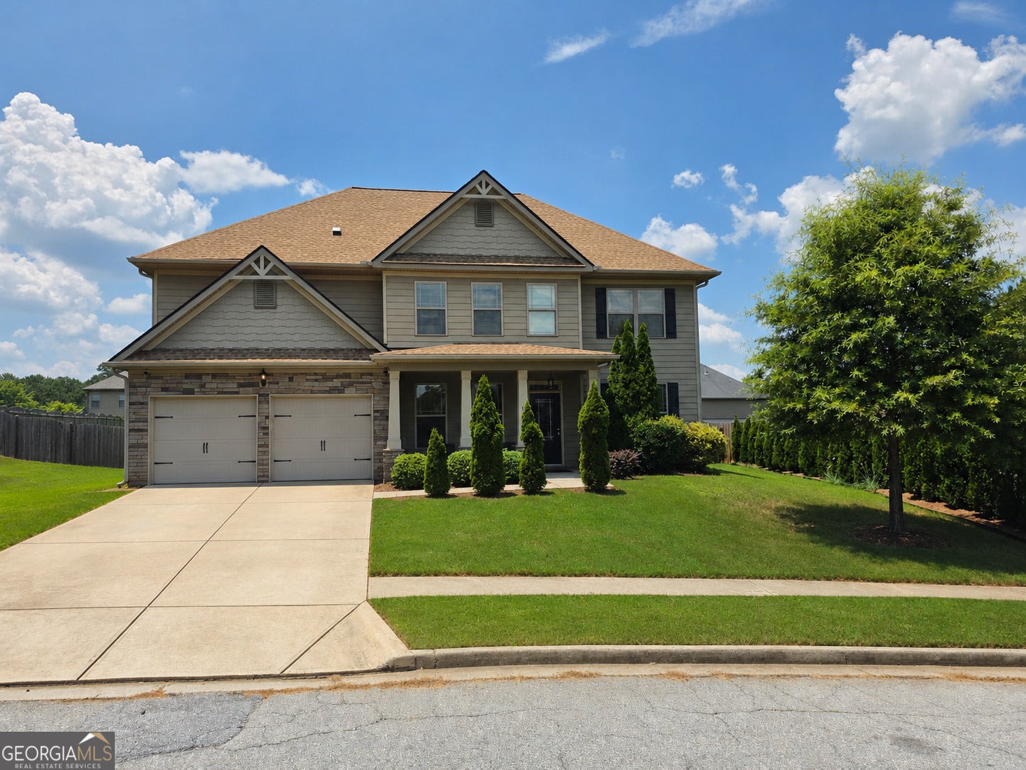 65 Foxgrove CV — photo
