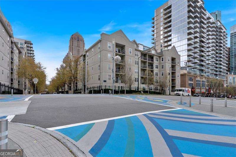 1075 Peachtree Walk NE a206 — photo