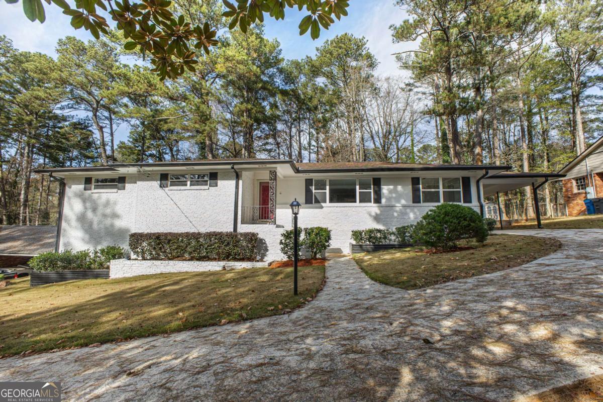 2939 Arrowood Dr — photo