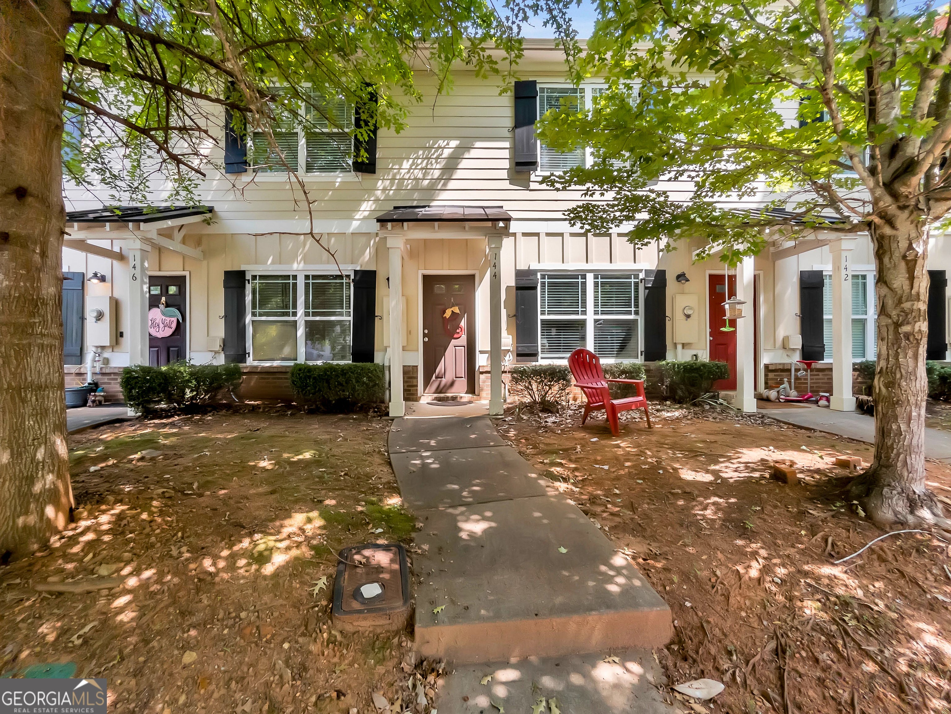 144 Foreman Dr — photo