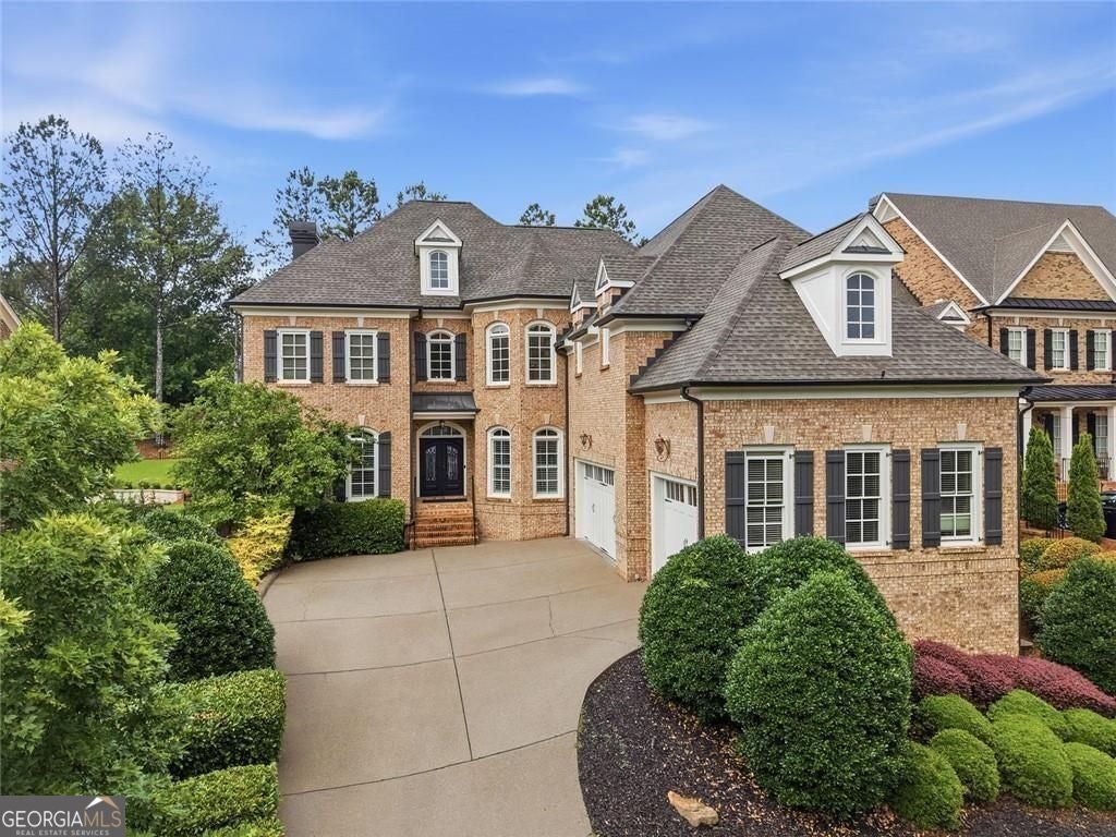 1419 Falkirk Ln NW — photo