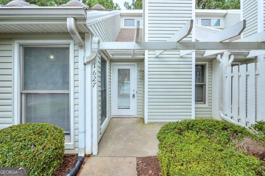 1627 Homestead Trl — photo