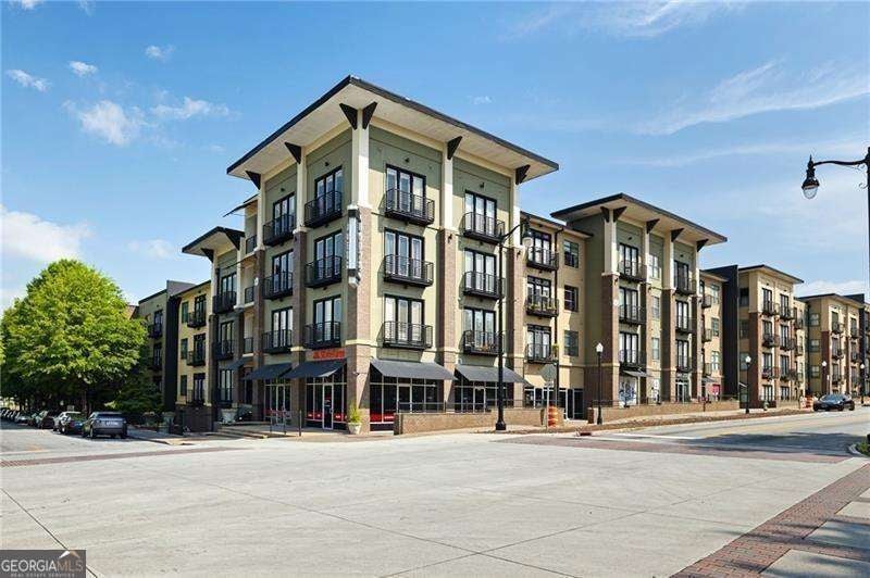 5300 Peachtree Rd 2309 — photo