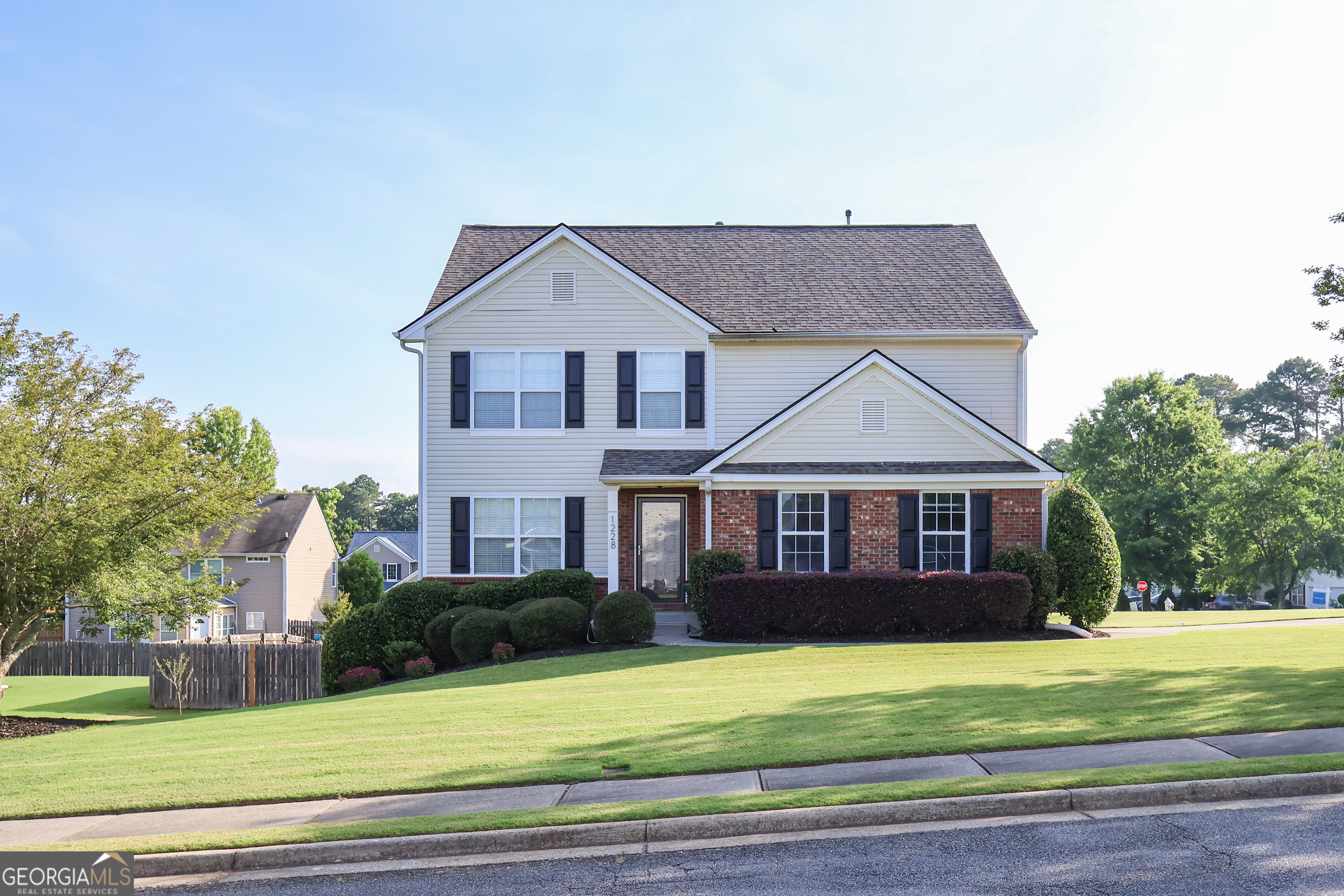1228 Pine Acre Dr — photo
