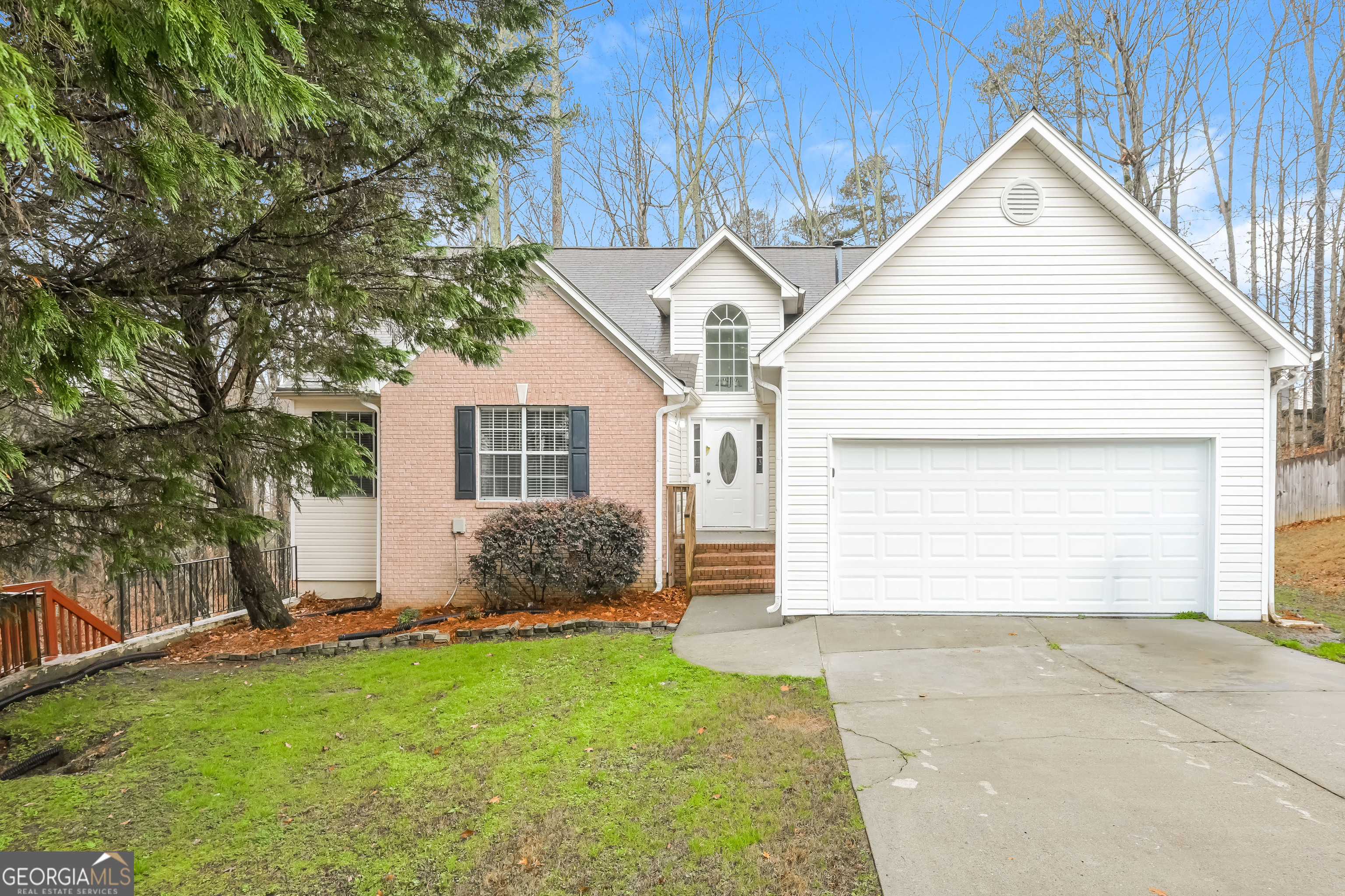 1418 Wilkes Ive Dr — photo