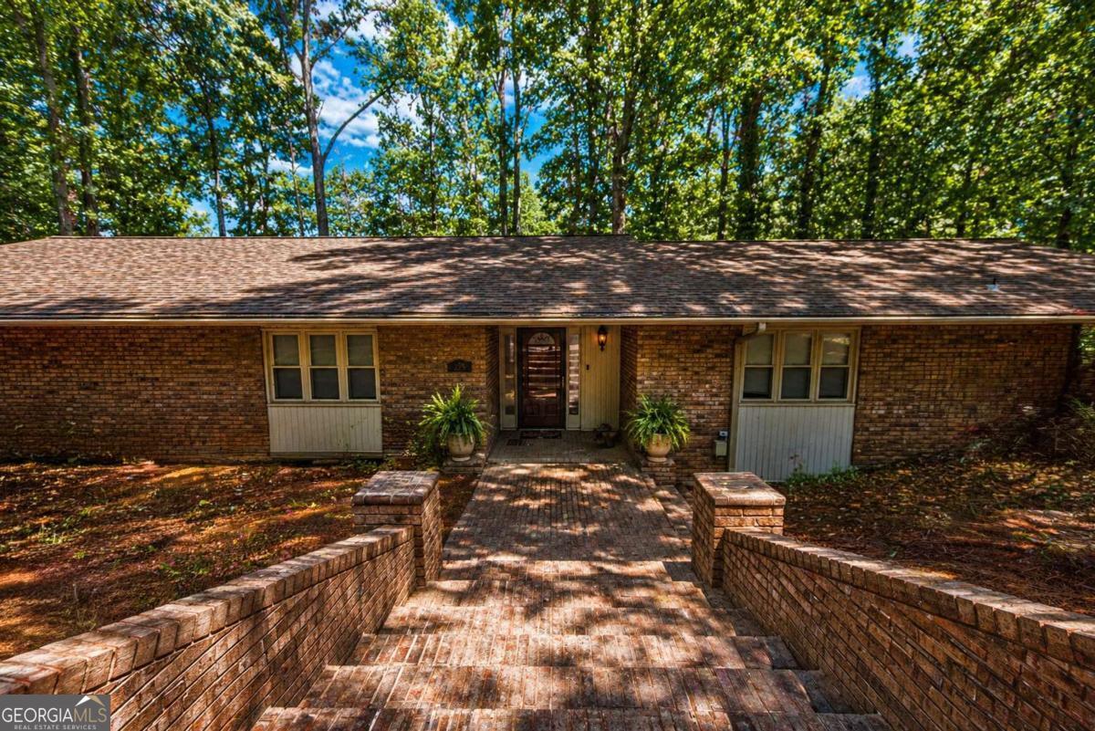 3108 Chapel Hill Rd — photo