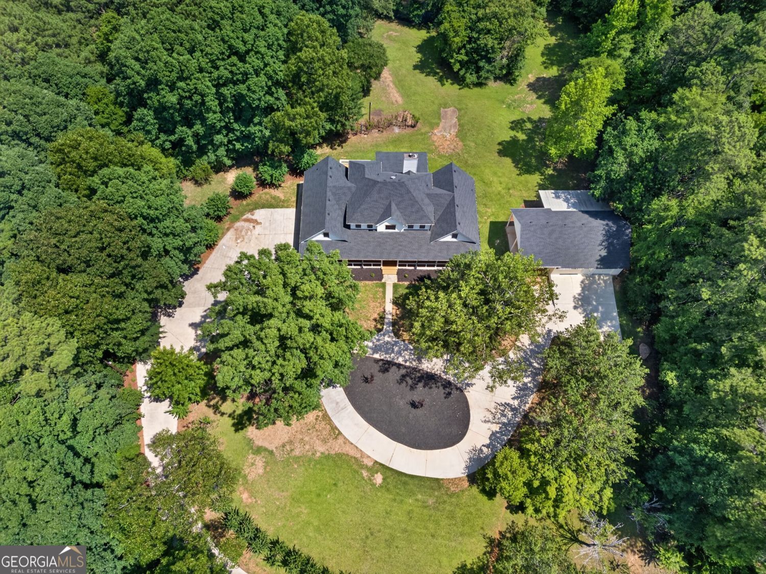 5098 Gwendolyn Ct NW — photo