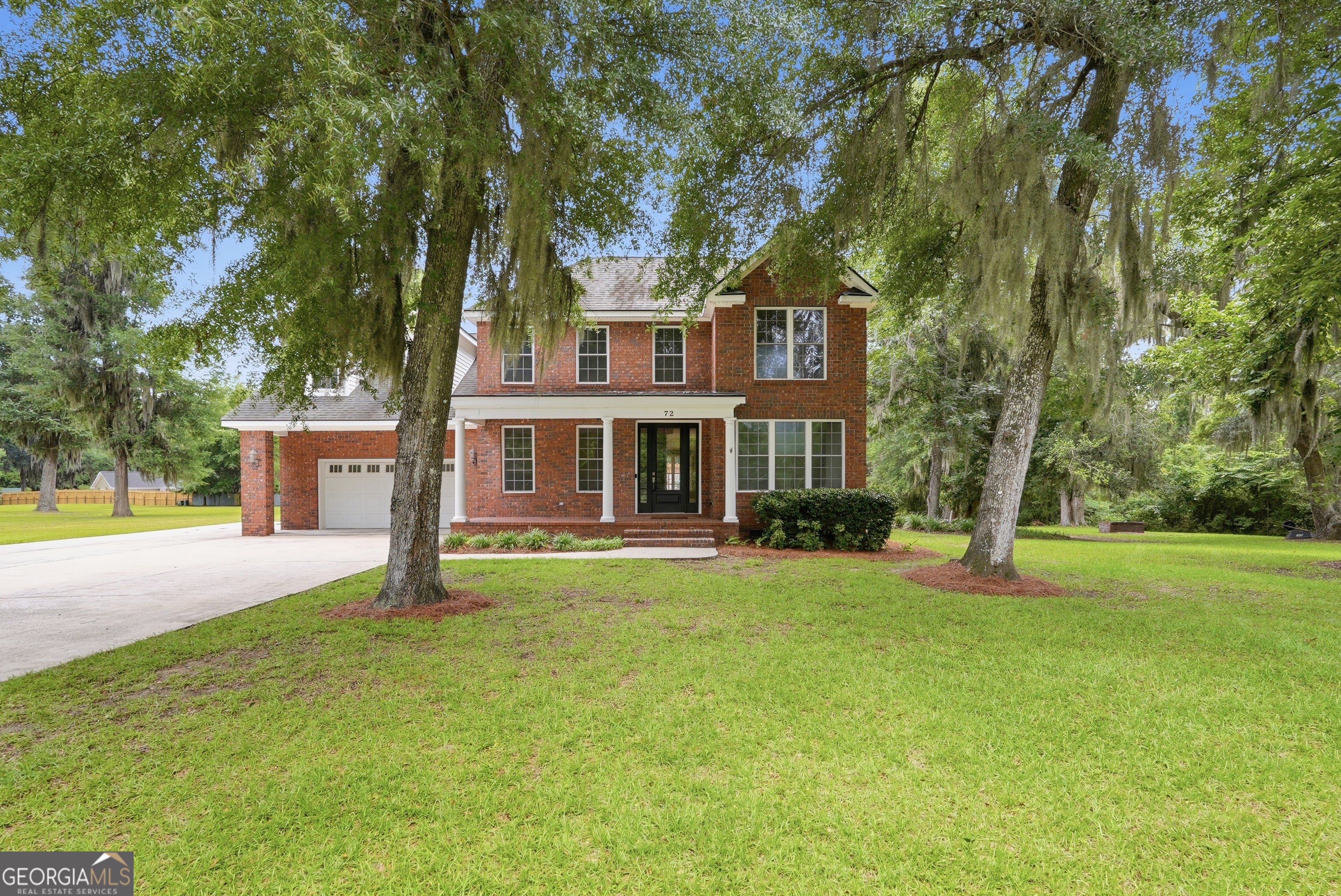72 Bonnie Reed Psge — photo