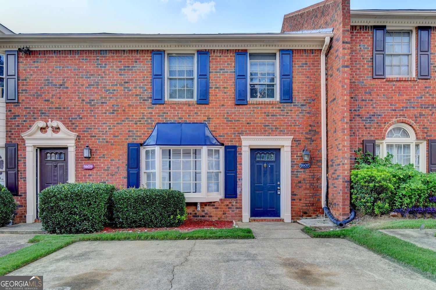 5607 Executive Way Way — photo