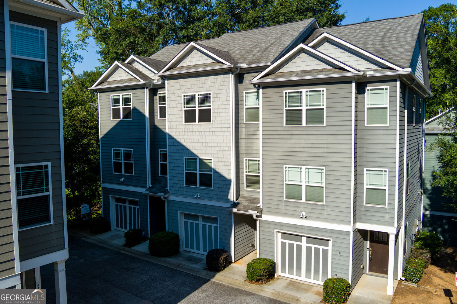 1365 Memorial Dr SE 5 — photo