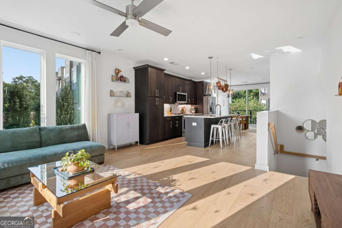 403 Pratt Dr SE 1001 — photo