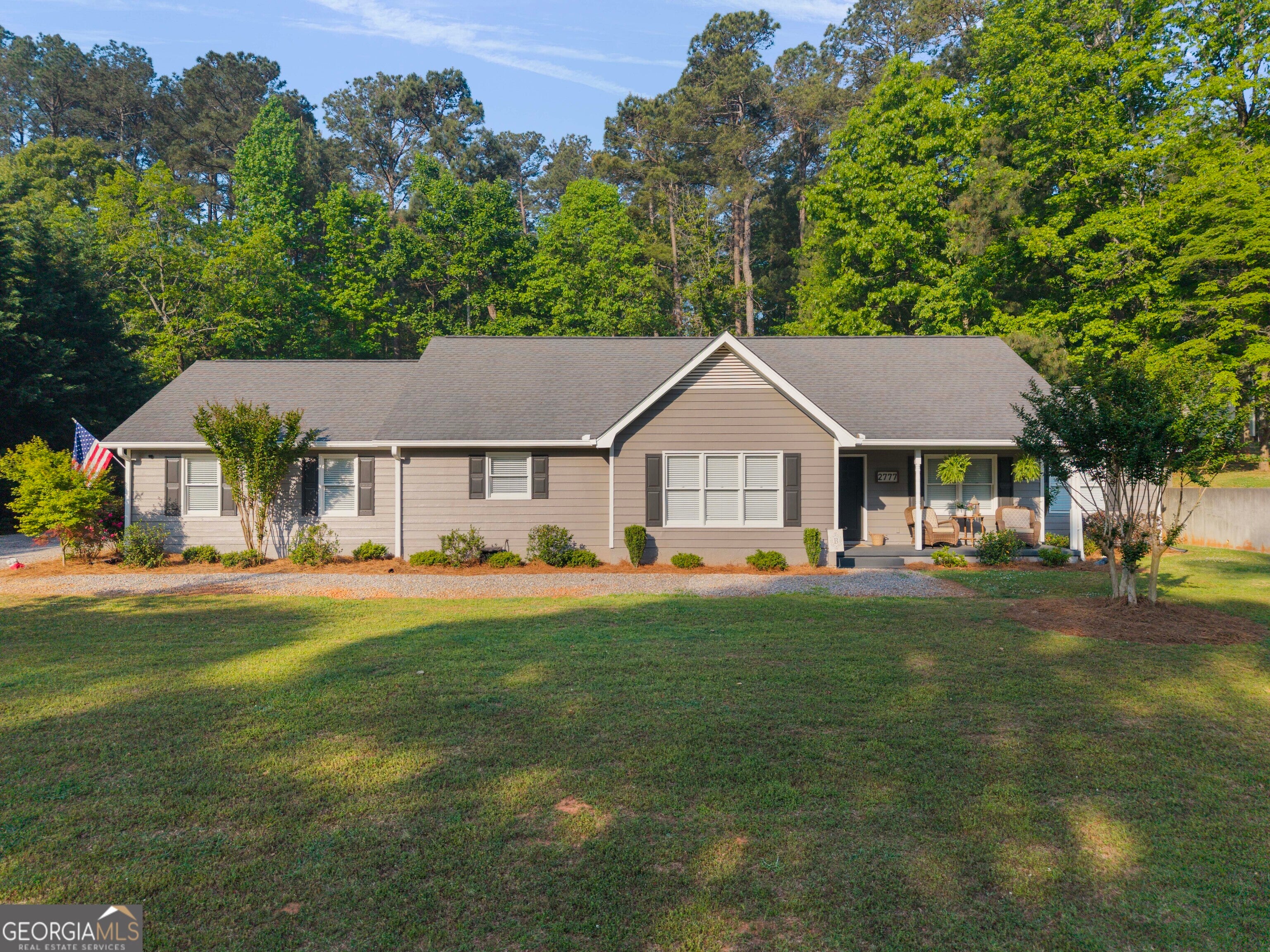 2777 Chickadee Dr — photo