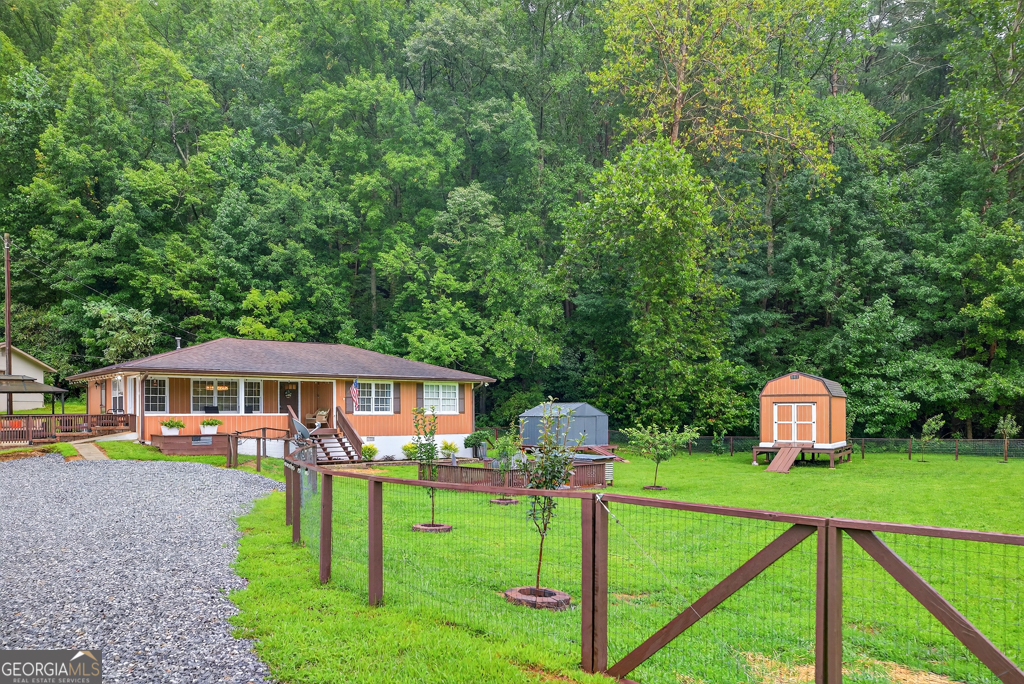 8 Taylor Road, Helen, GA 30545