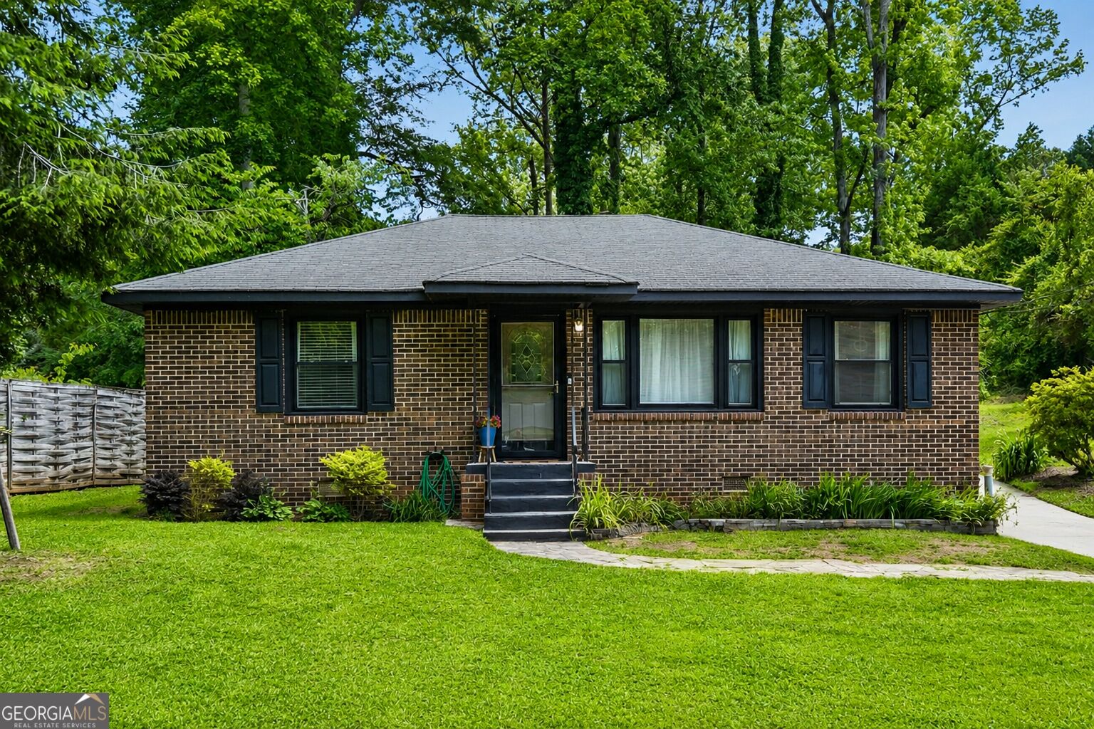 751 Springer Dr — photo