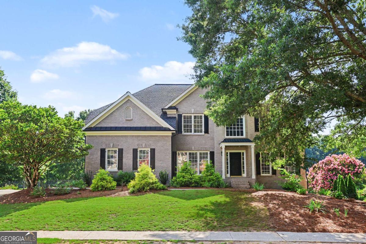 1738 Mulberry Lake Dr — photo