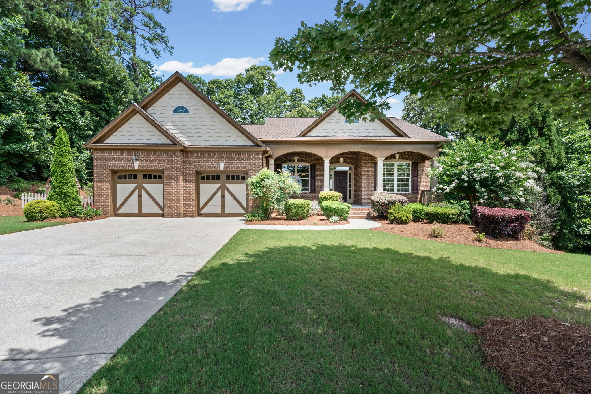4615 Hereford Ct — photo