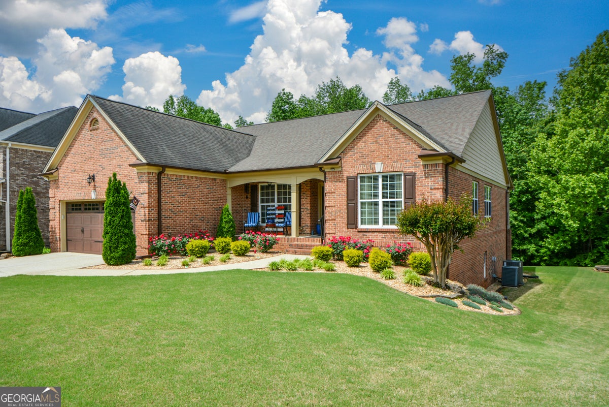 4332 Chesterfield Ct — photo