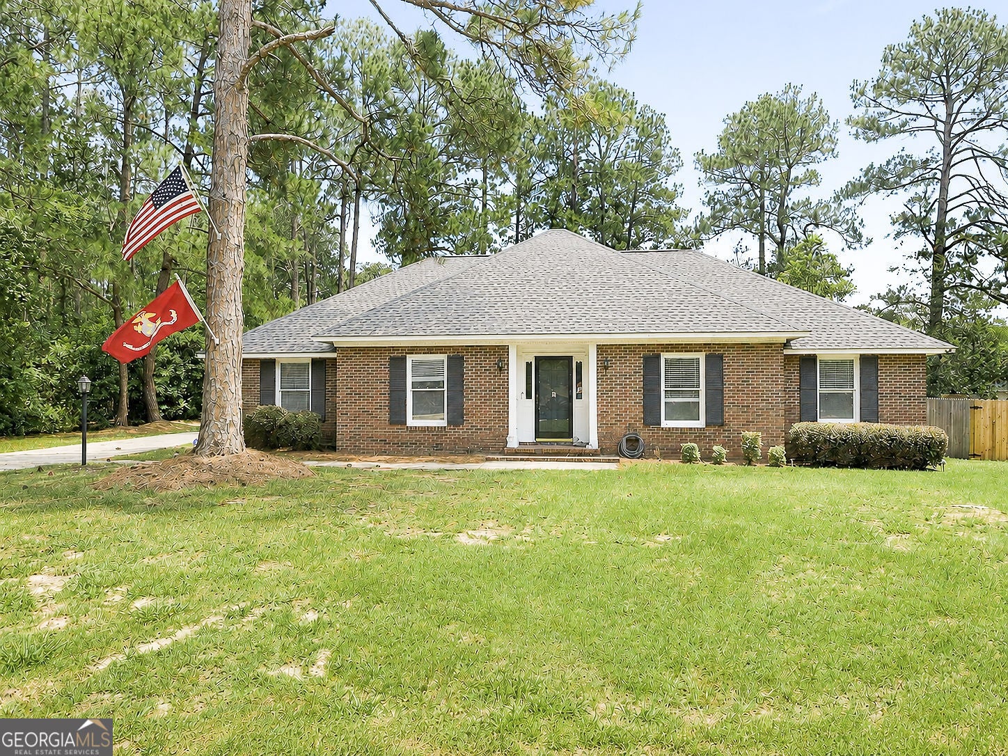 127 Pine Bluff Dr — photo
