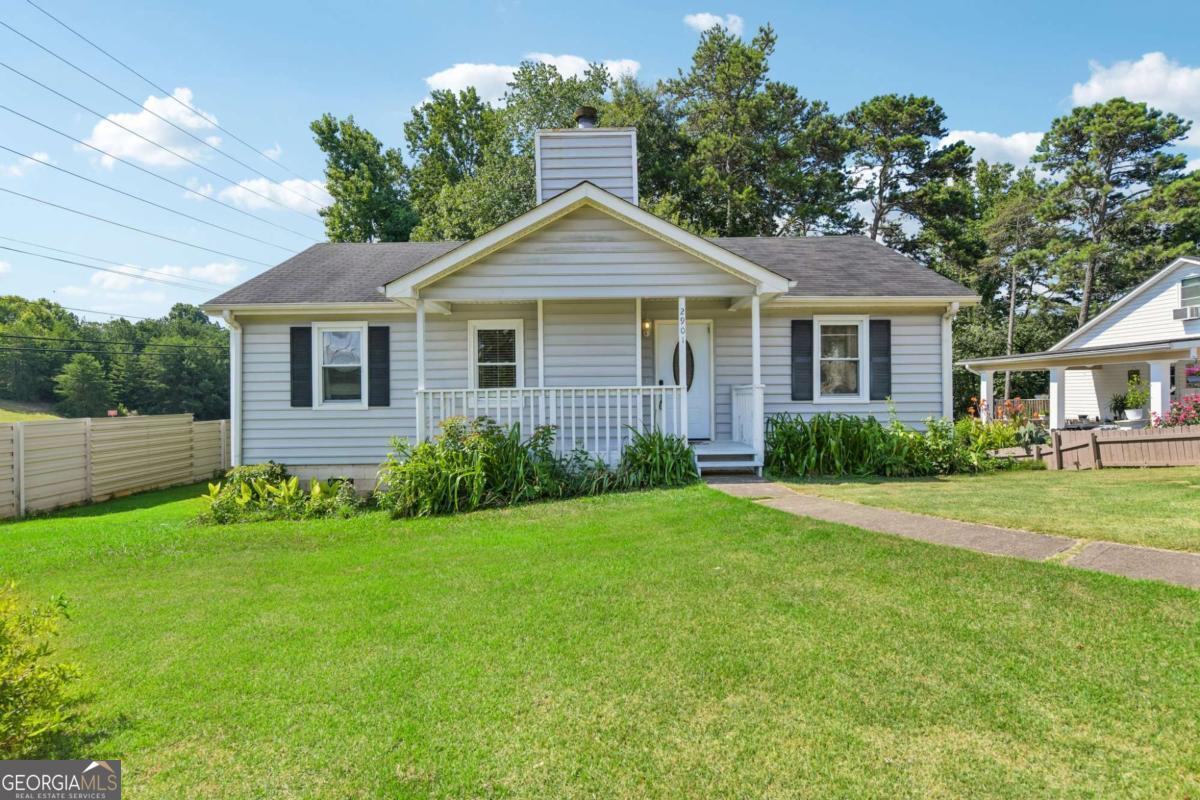 2901 Waterford Dr — photo