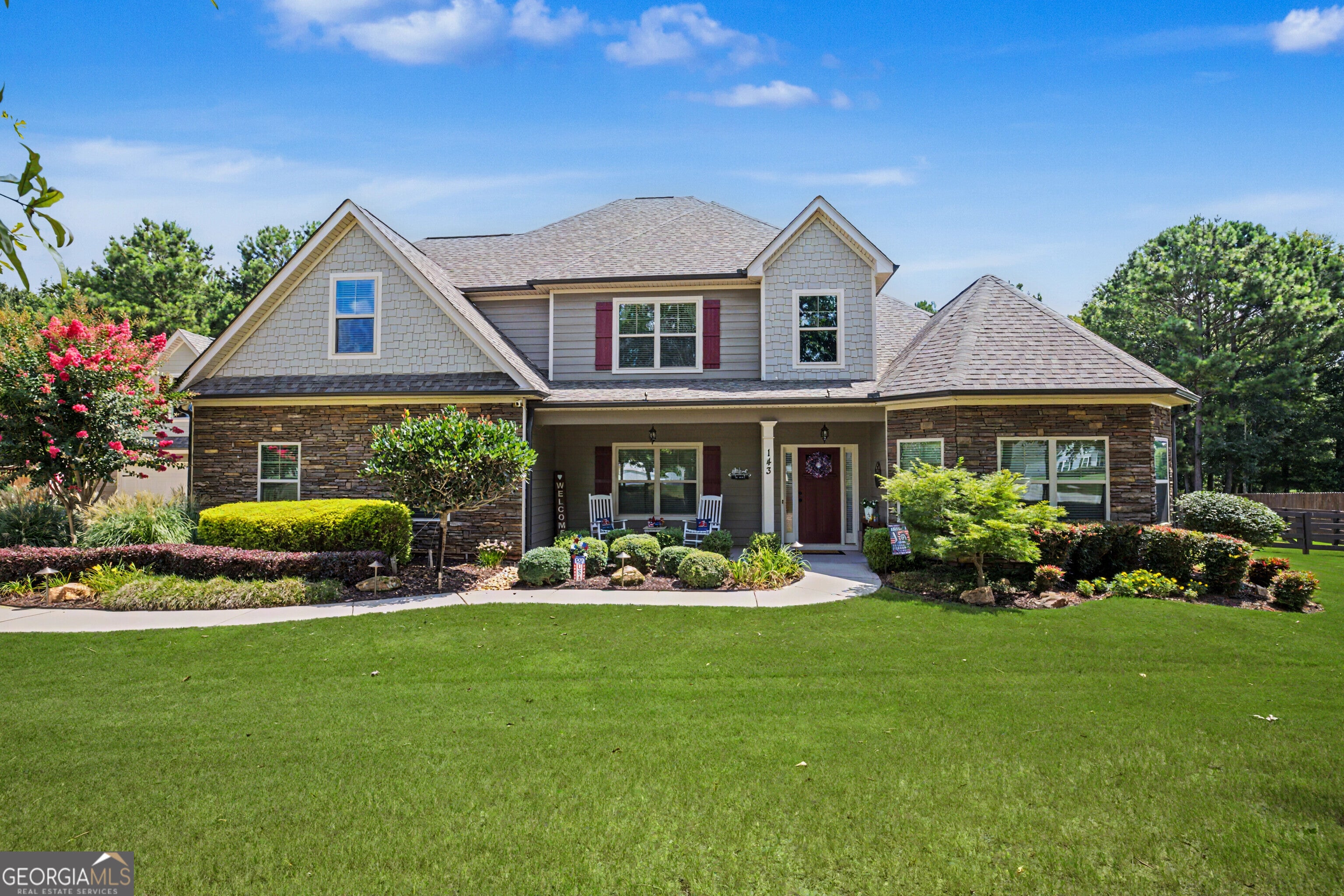 143 Linchwood Dr — photo