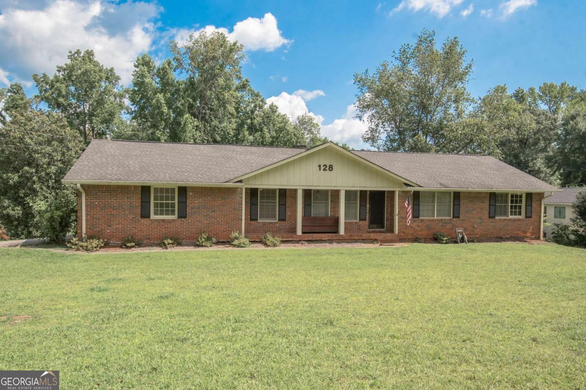 128 Robinhood Dr — photo