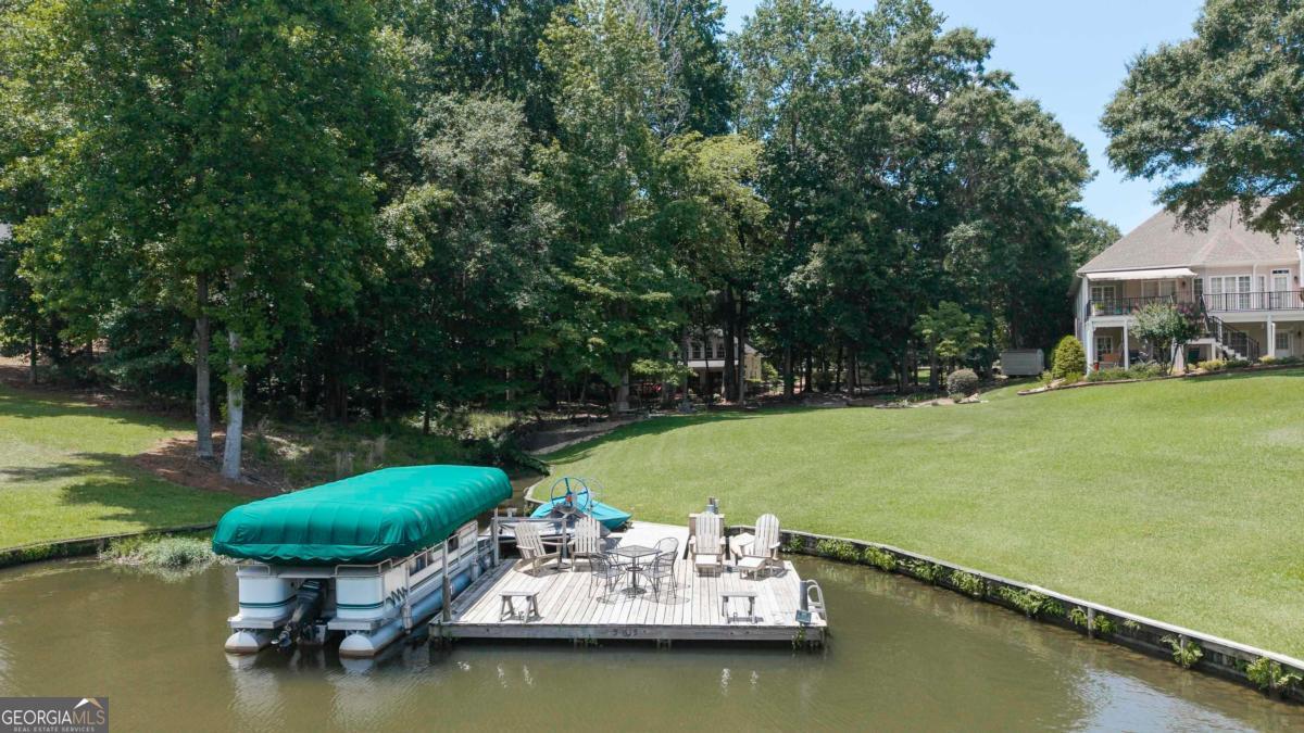 198 Winding River Rd — photo
