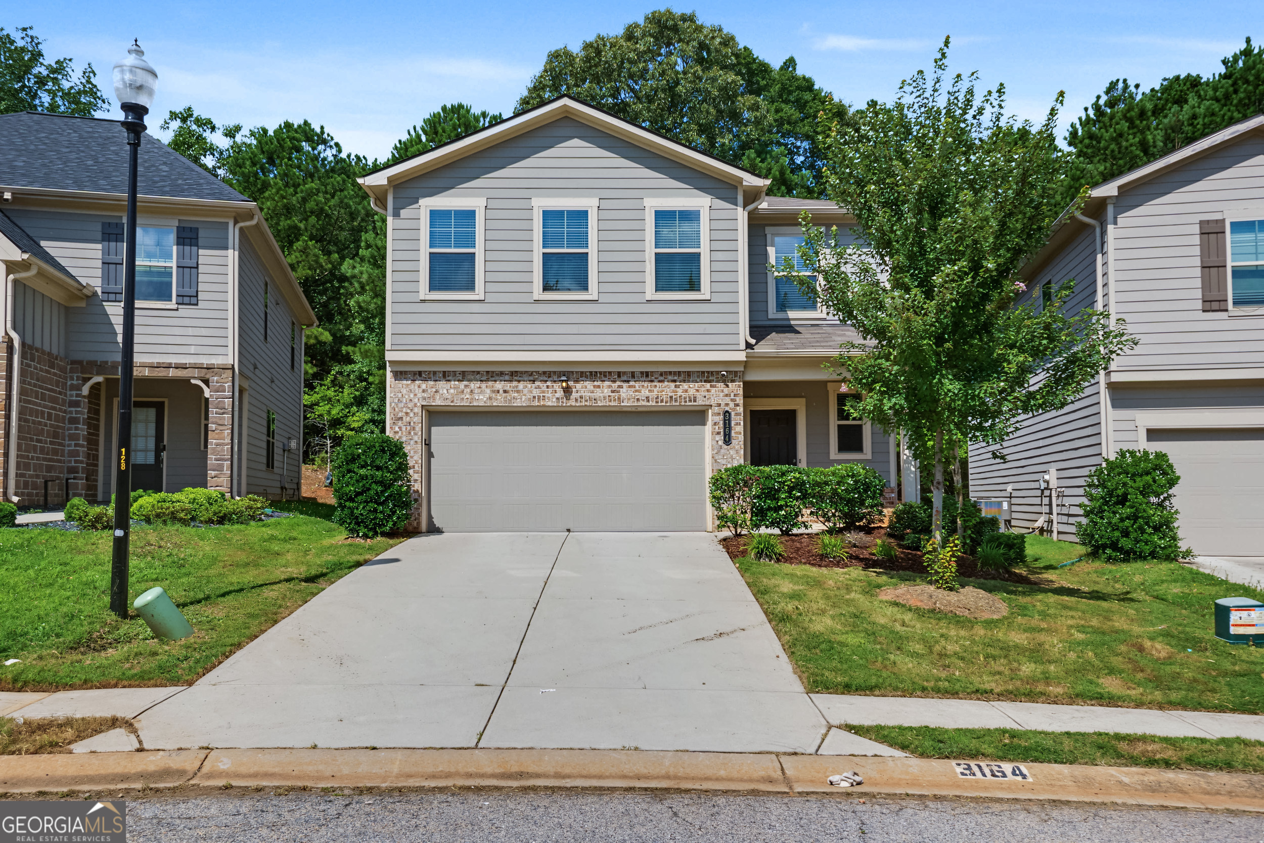 3164 Baylor Cir — photo