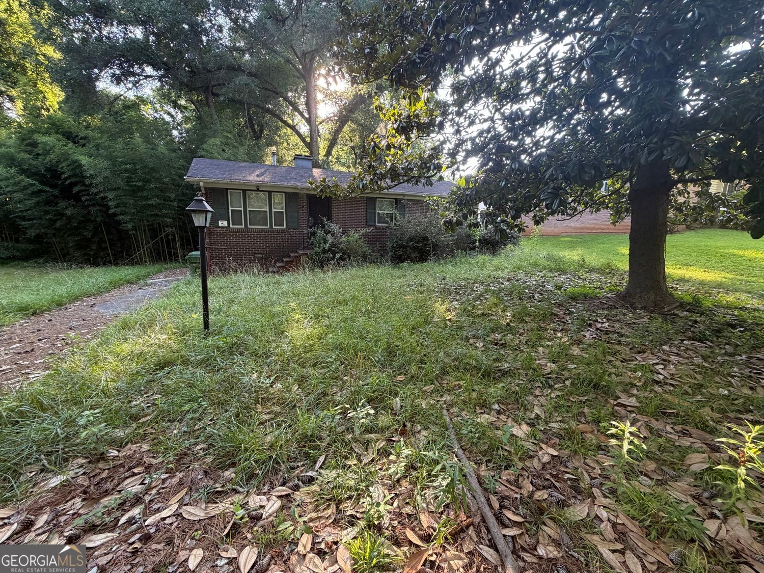650 Fairburn Rd NW — photo