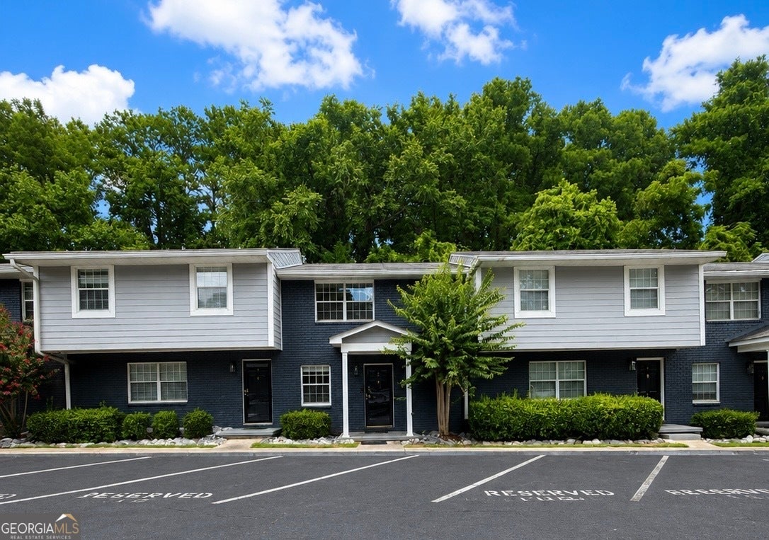 3149 Buford Hwy NE — photo