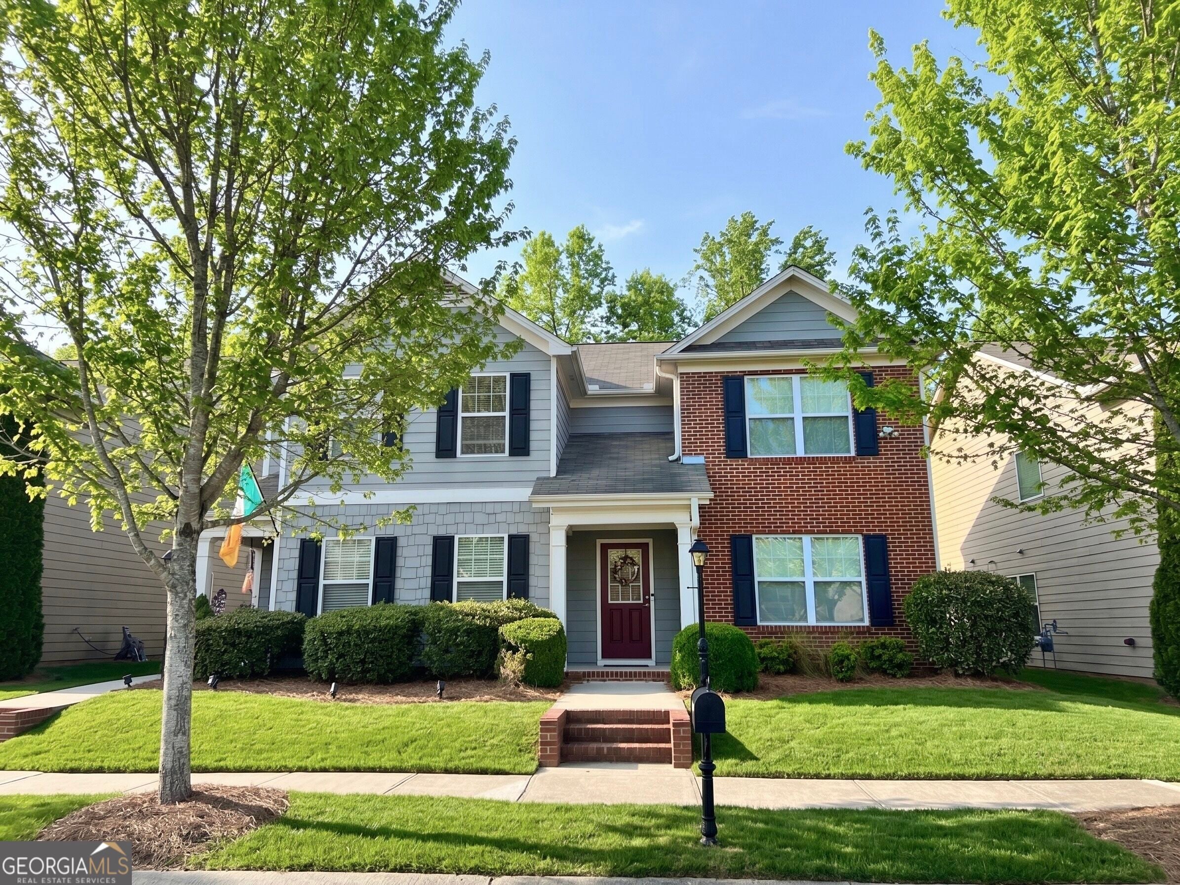 527 Cypher Dr — photo