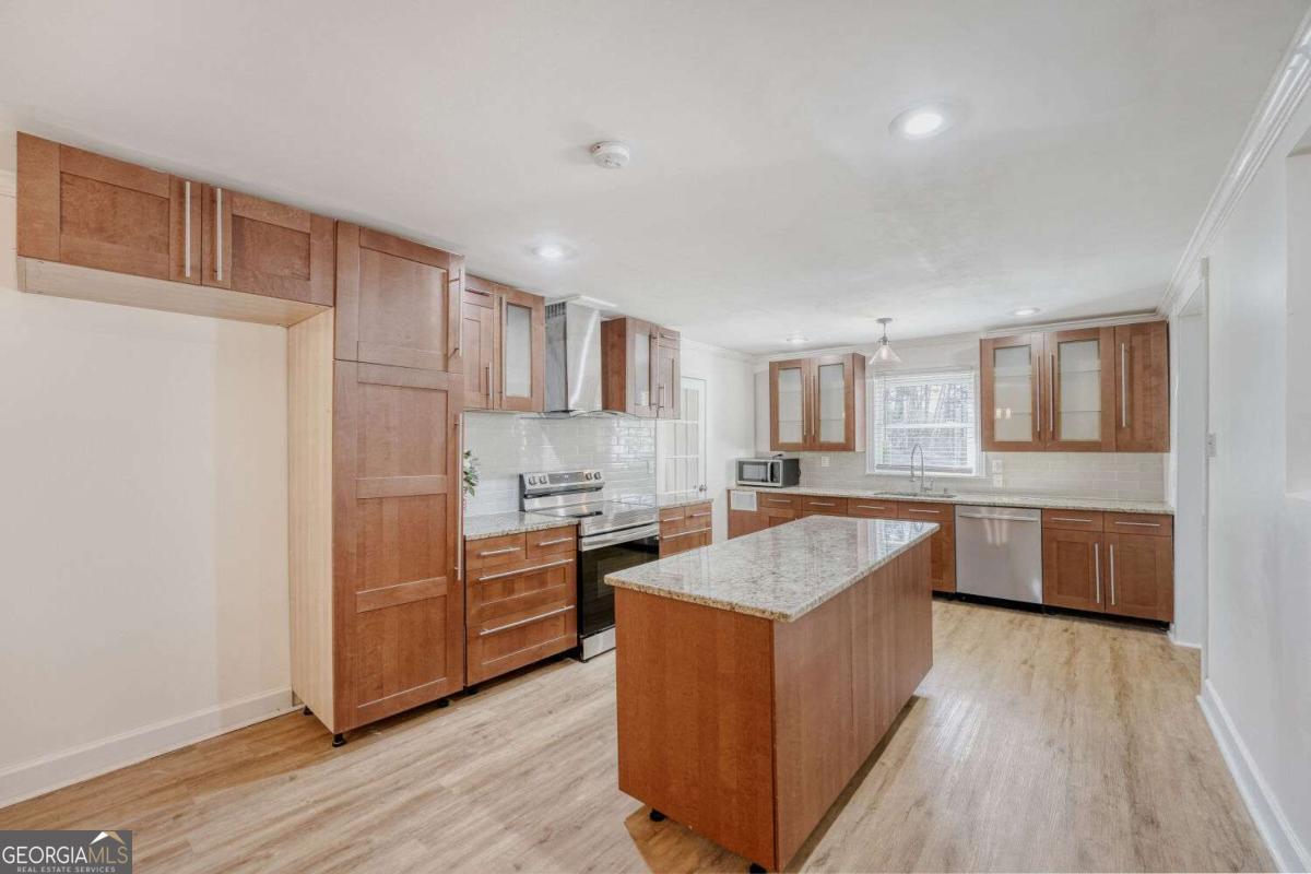 675 Collingwood Drive, Decatur, GA 30032 — photo 3