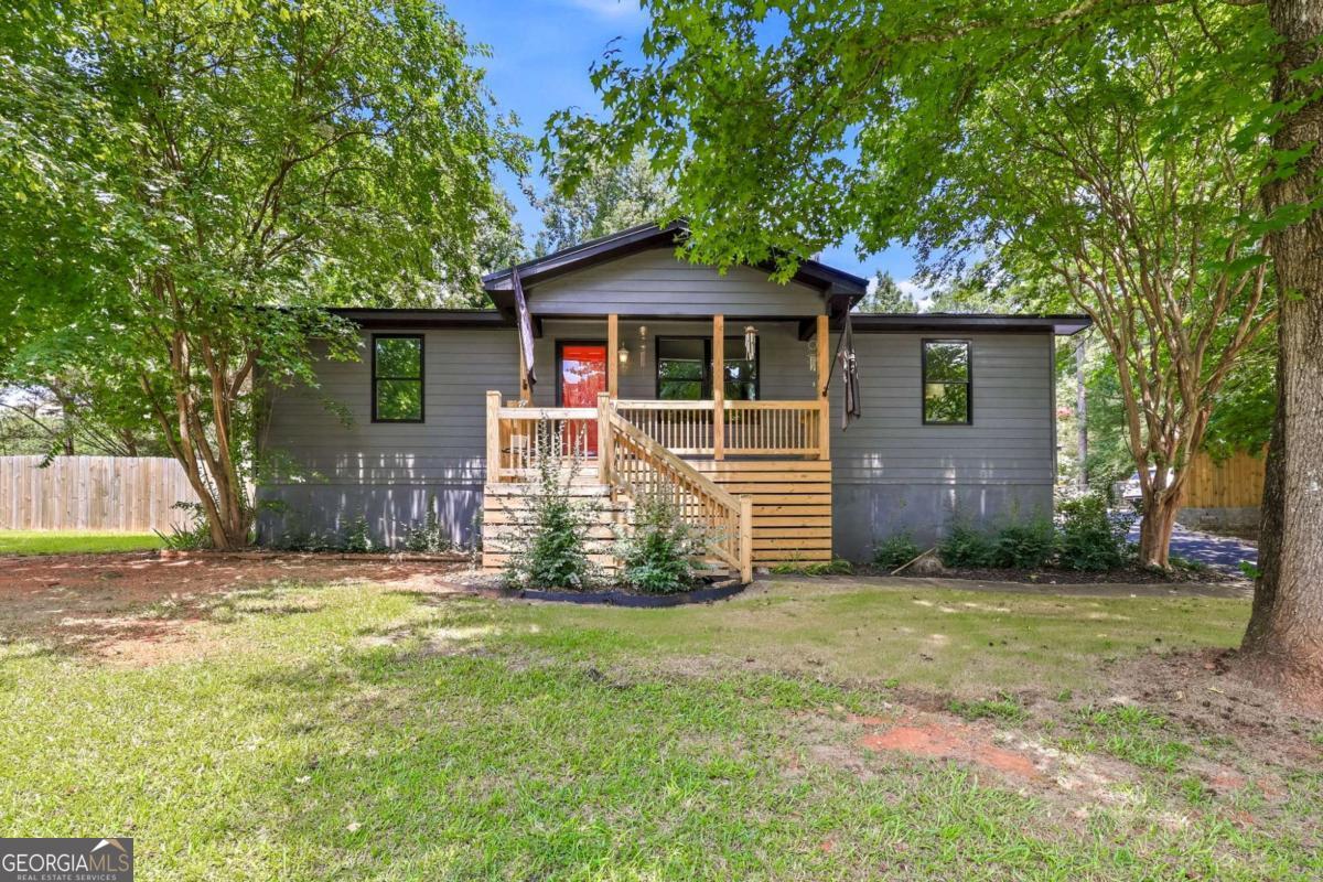 101 Fairlane Ct — photo